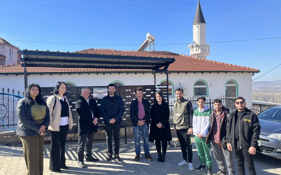 Поставување на постојки во општина Виница